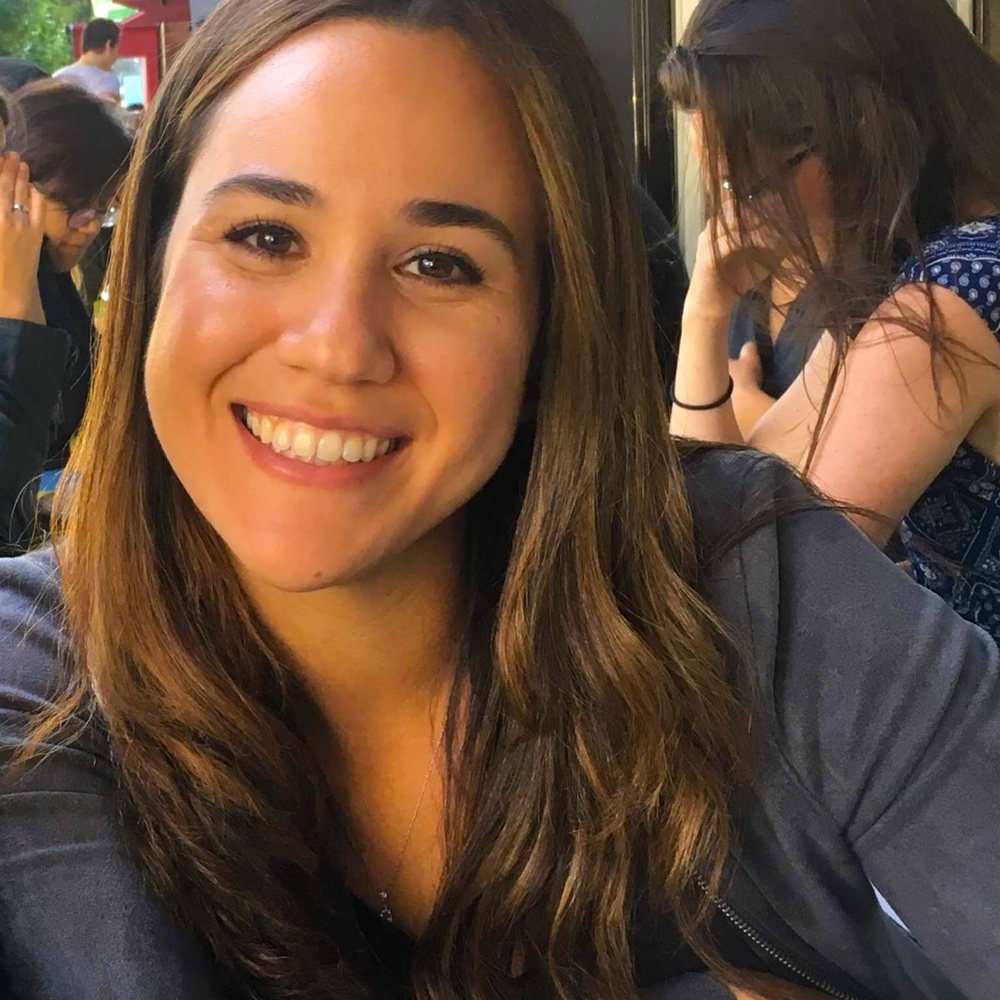Meet your Posher, Alyx